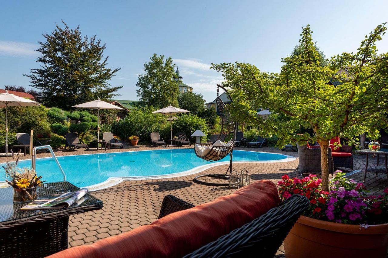Wellnesshotel Seeschloesschen - Privat- Spa & Naturresort سنفتنبرغ المظهر الخارجي الصورة