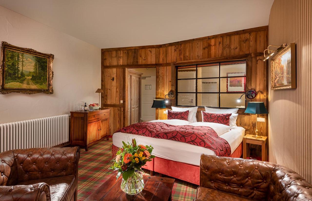 Wellnesshotel Seeschloesschen - Privat- Spa & Naturresort سنفتنبرغ المظهر الخارجي الصورة