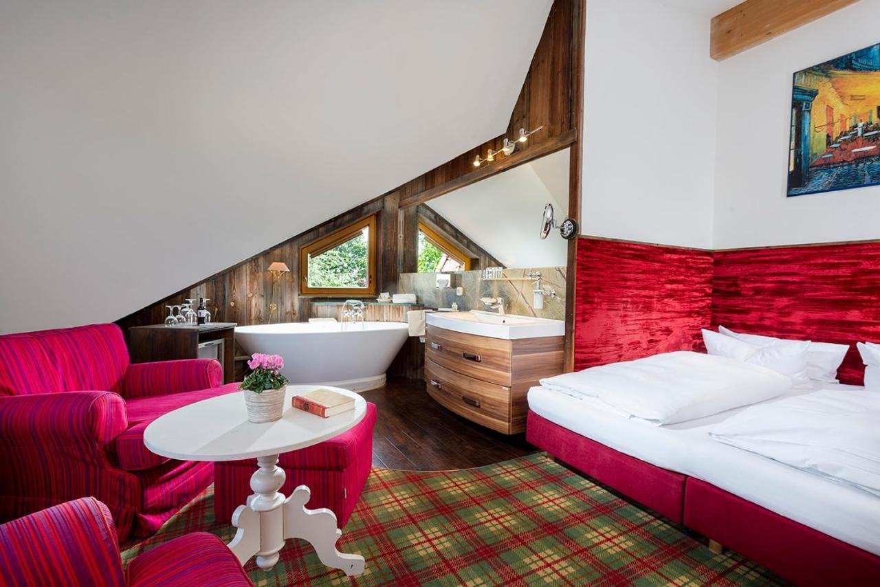 Wellnesshotel Seeschloesschen - Privat- Spa & Naturresort سنفتنبرغ المظهر الخارجي الصورة
