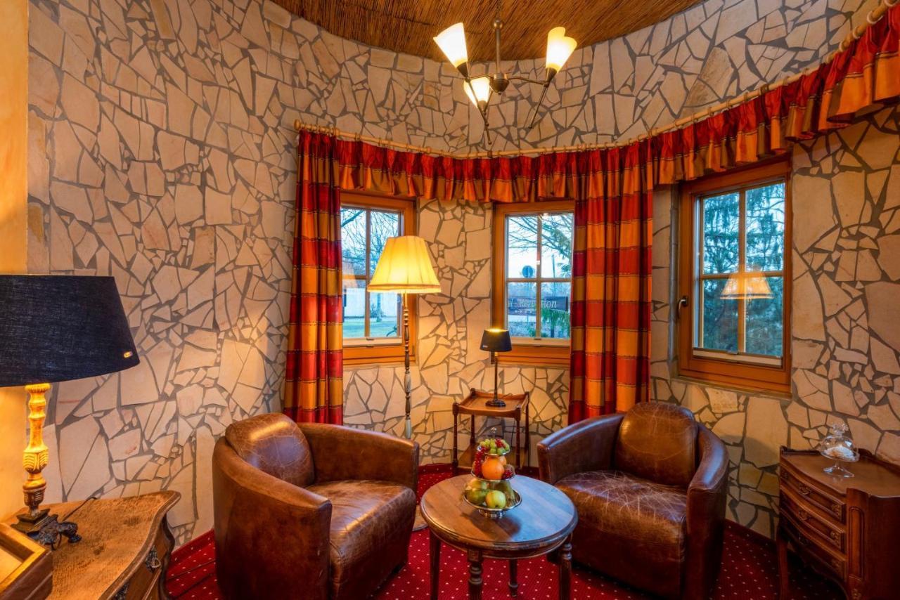 Wellnesshotel Seeschloesschen - Privat- Spa & Naturresort سنفتنبرغ المظهر الخارجي الصورة