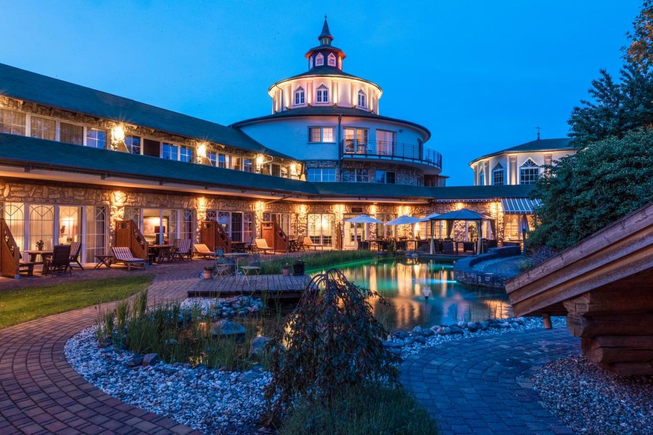 Wellnesshotel Seeschloesschen - Privat- Spa & Naturresort سنفتنبرغ المظهر الخارجي الصورة